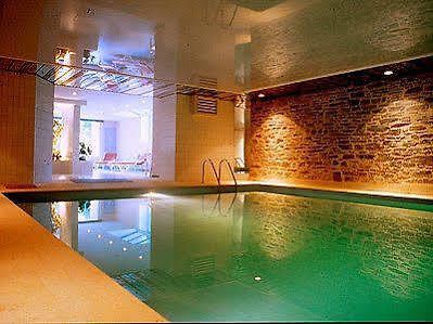 Les Chemins Francis - Modern Hotel Bagnols-les-Bains エクステリア 写真