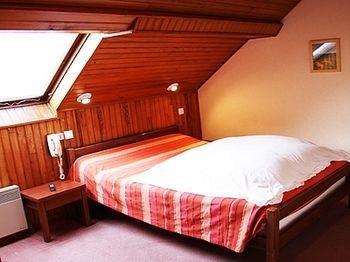Les Chemins Francis - Modern Hotel Bagnols-les-Bains エクステリア 写真